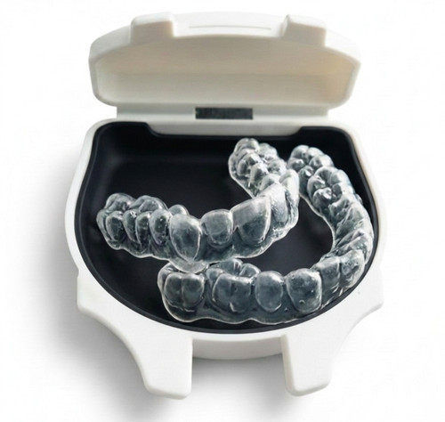 Teeth whitening bleaching - /,